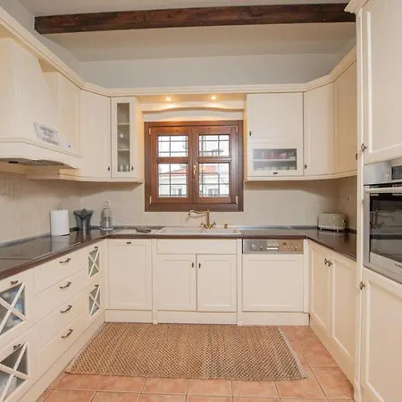 别墅 The Villea - 5 Bed House In